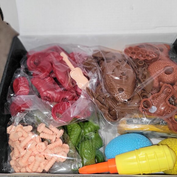 Dinosaur Connecting Builders - Picture 6 of 11